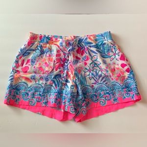 NWOT Lily Pulitzer Katia short tropical print size Small